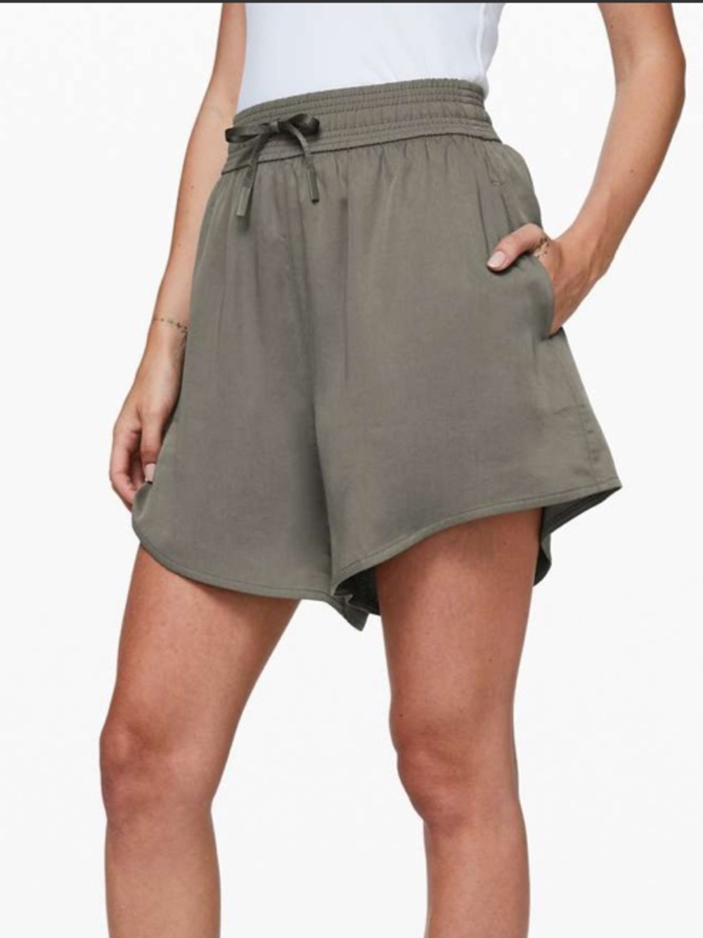 Lululemon feeling femme drawstring shorts